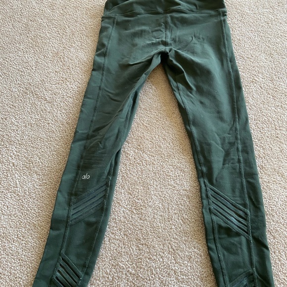 Alo Yoga Army green leggings - Picture 1 of 4